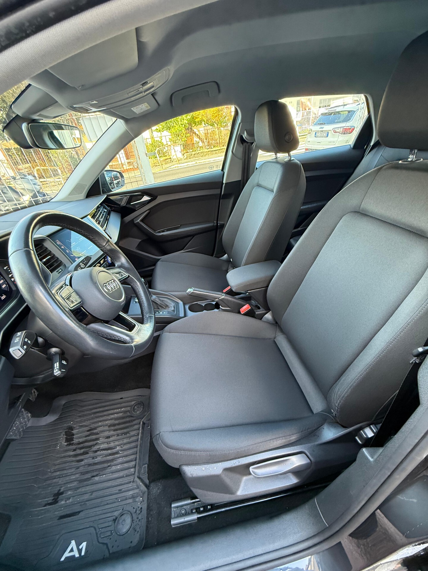 Immagine 8 - Audi A1 110cv All. Admired  *AUTOMATICA*