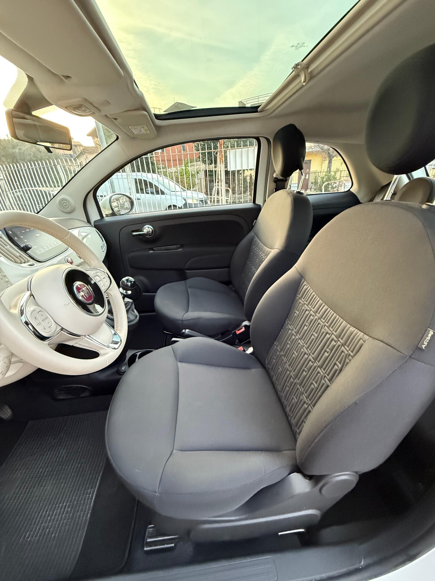 Immagine 8 - Fiat 500 Hybrid 70cv *TETTO PANORAMICO*