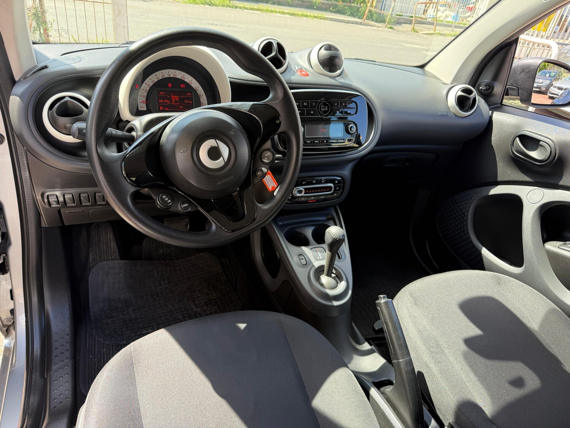 Immagine 8 - Smart ForTwo Automatica 71 cv *Cerchi In Lega