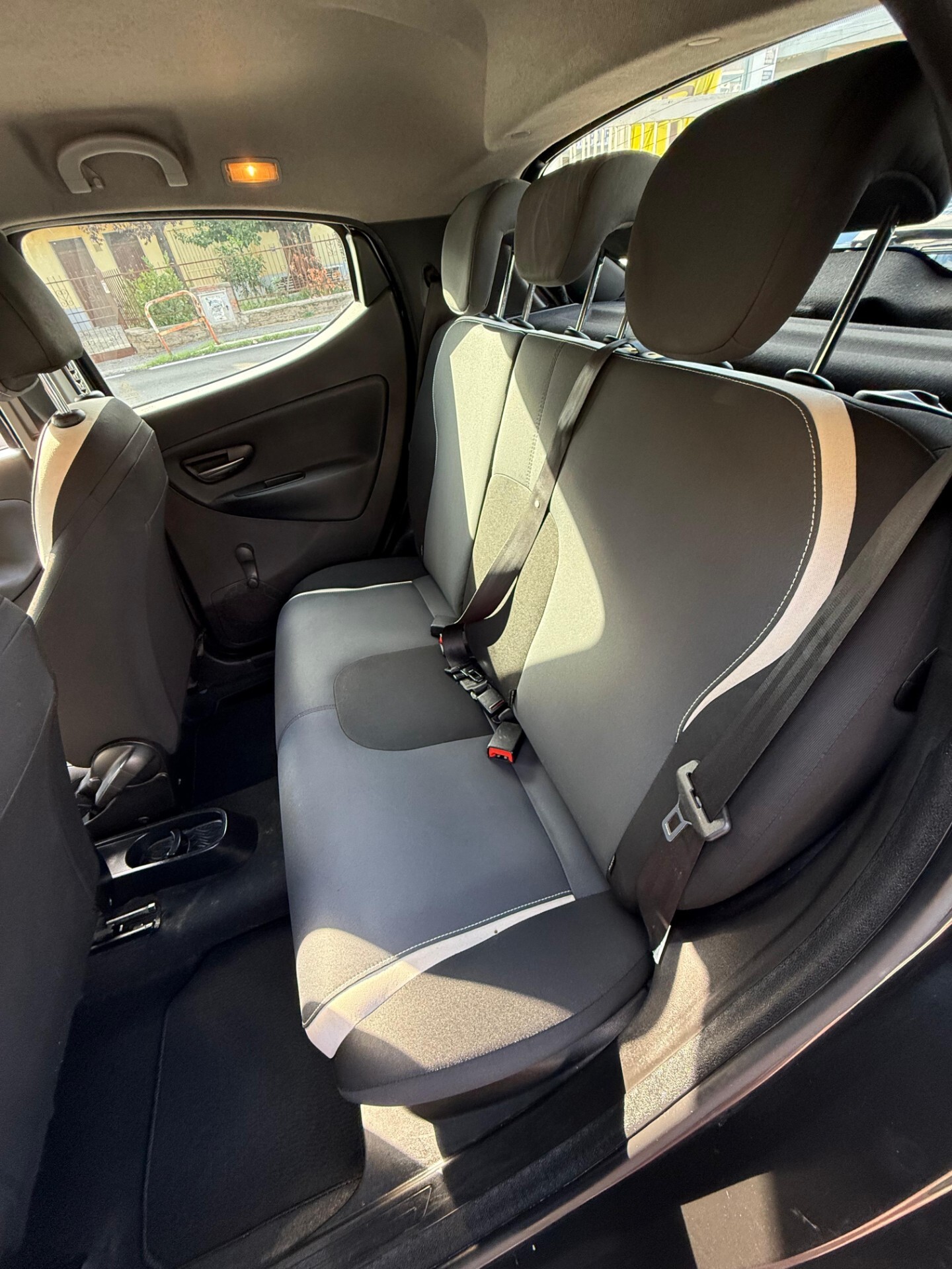 Immagine 9 - Lancia Ypsilon 69cv *IDEALE PER NEOPATENTATI