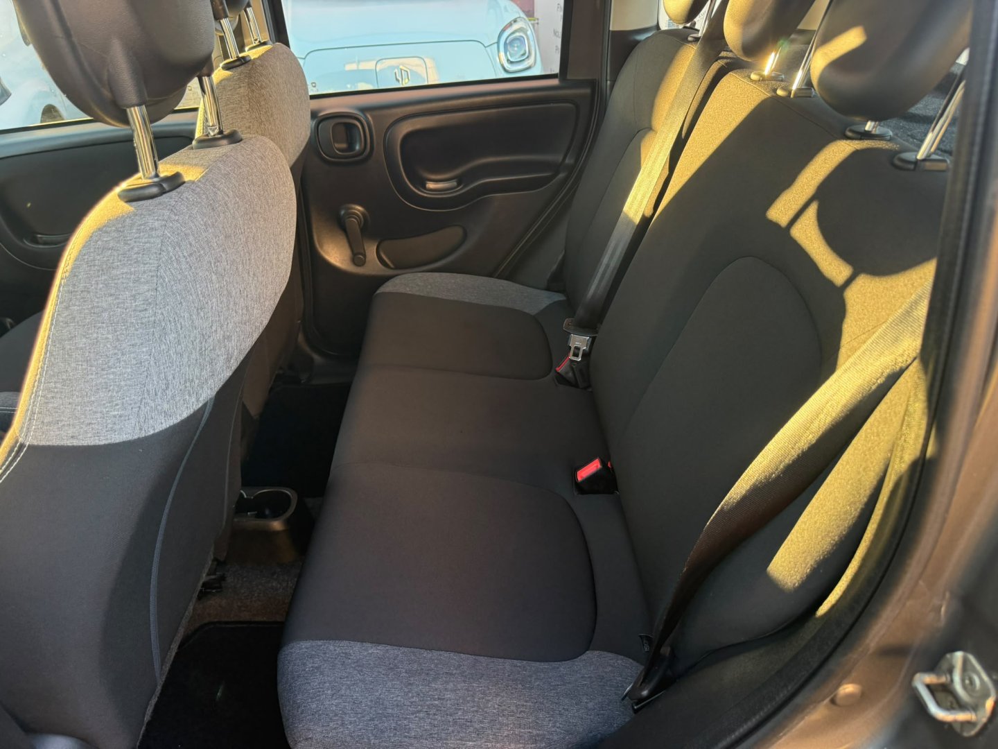 Immagine 6 - Fiat Panda HYBRID 70CV *UNICO PROPRIETARIO*