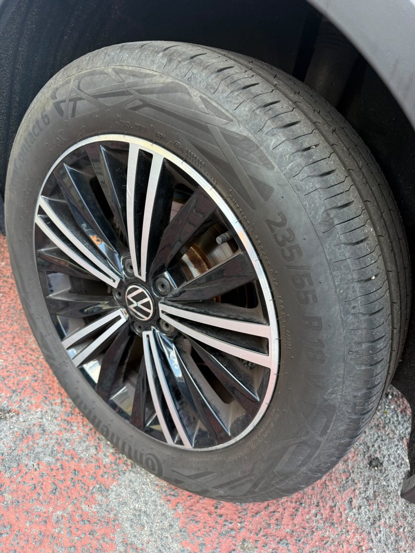 Immagine 4 - Volkswagen Tiguan 2.0 TDI 150CV SCR DSG R-LINE