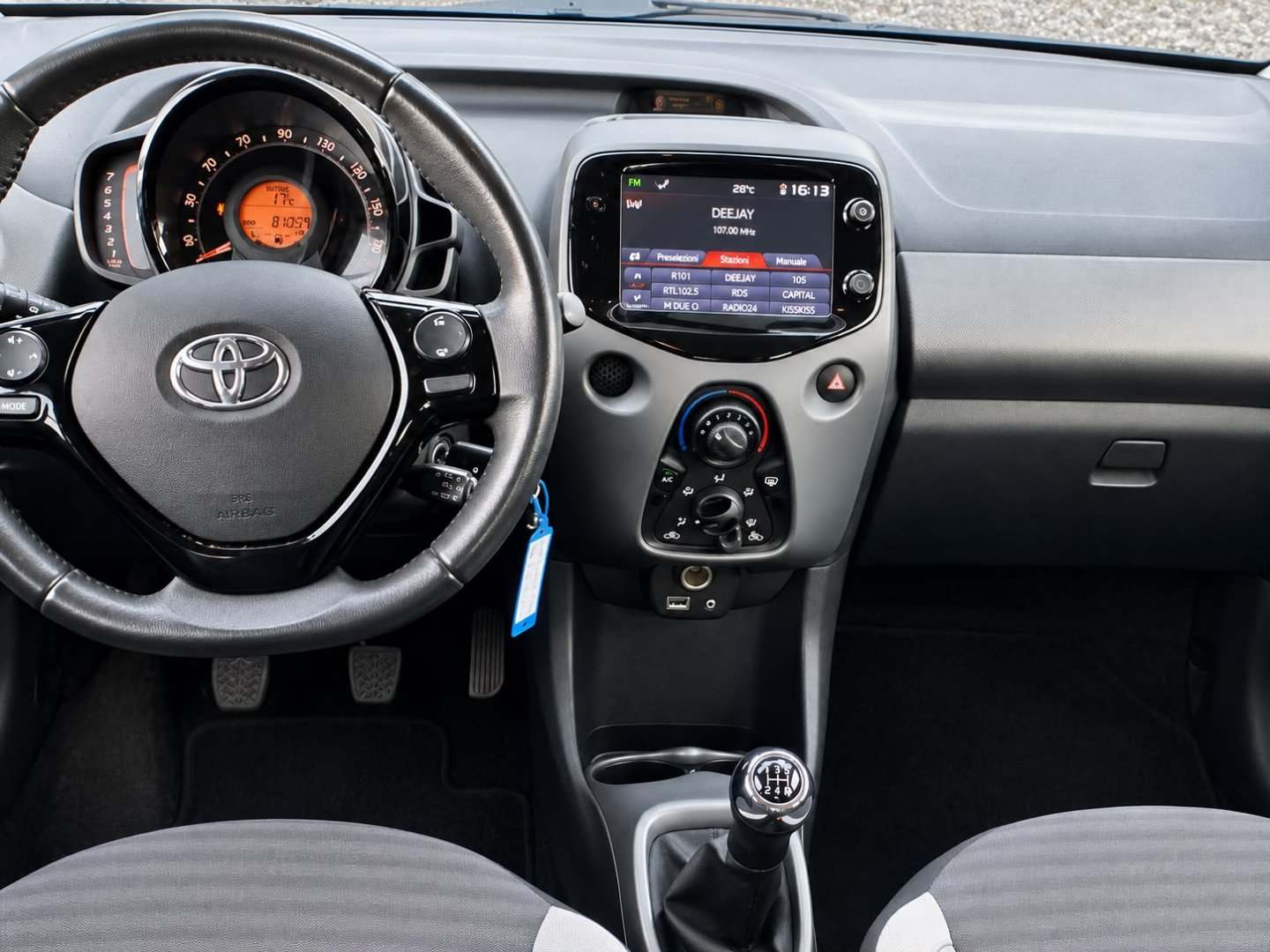 Immagine 5 - Toyota Aygo All. X-Business